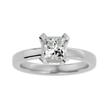 Fiorella Single Solitaire Ring